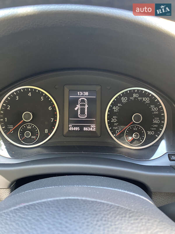 Внедорожник / Кроссовер Volkswagen Tiguan 2017 в Софиевской Борщаговке