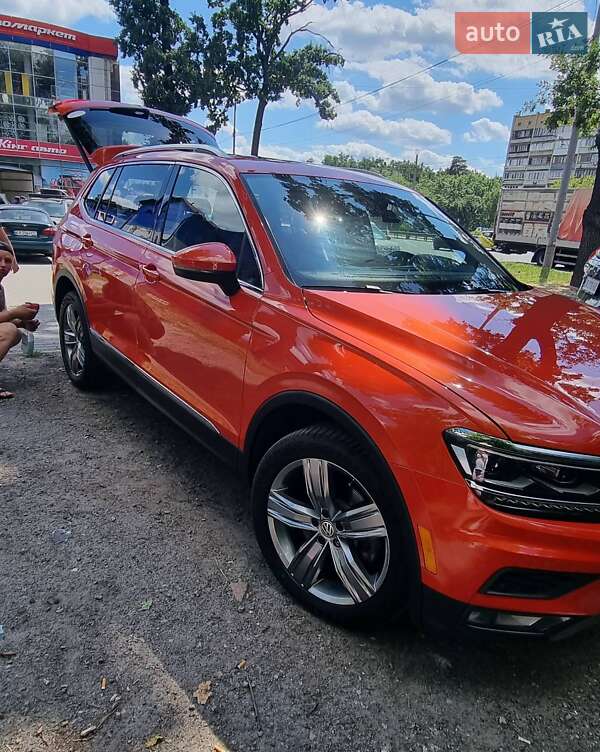 Внедорожник / Кроссовер Volkswagen Tiguan 2017 в Одессе Внедорожник / Кроссовер Volkswagen Tiguan 2017 в Одессе