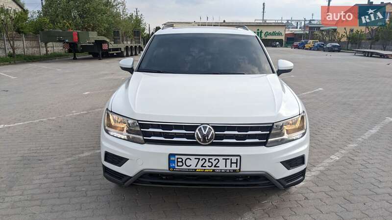 Внедорожник / Кроссовер Volkswagen Tiguan 2018 в Городке