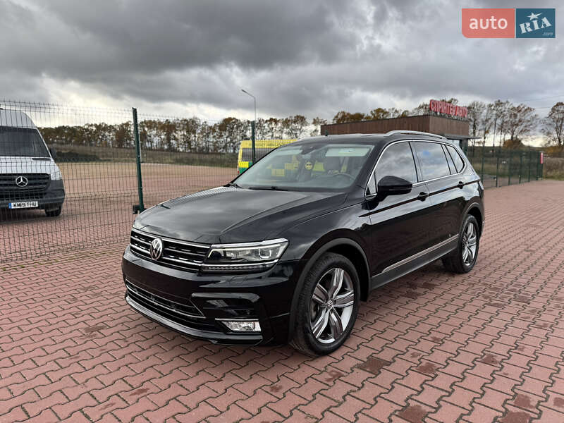 Внедорожник / Кроссовер Volkswagen Tiguan 2018 в Ровно