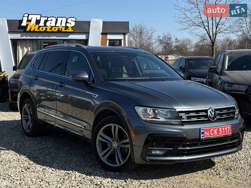 Внедорожник / Кроссовер Volkswagen Tiguan 2018 в Стрые