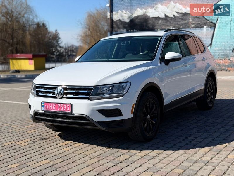 Внедорожник / Кроссовер Volkswagen Tiguan 2018 в Киеве