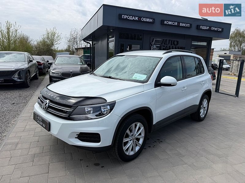 Позашляховик / Кросовер Volkswagen Tiguan 2017 в Рівному Позашляховик / Кросовер Volkswagen Tiguan 2017 в Рівному