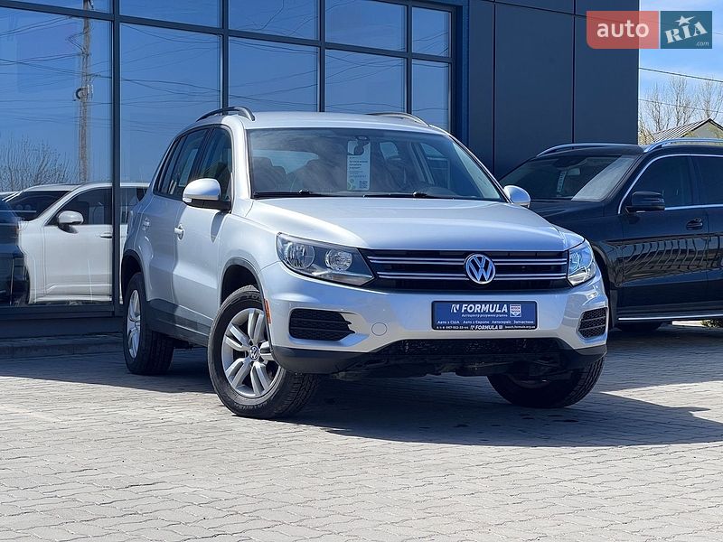 Позашляховик / Кросовер Volkswagen Tiguan 2016 в Нововолинську