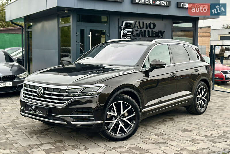 Внедорожник / Кроссовер Volkswagen Touareg 2021 в Ровно