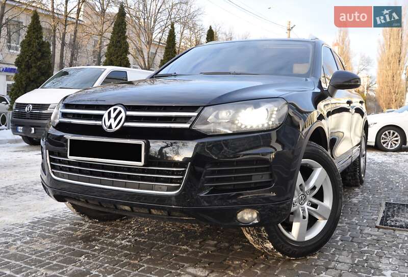 Внедорожник / Кроссовер Volkswagen Touareg 2011 в Одессе