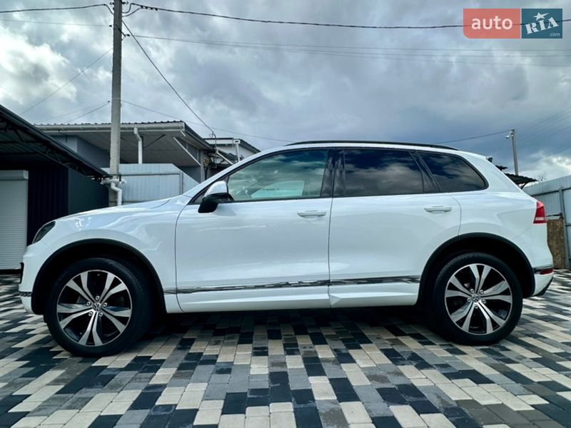 Позашляховик / Кросовер Volkswagen Touareg 2016 в Голованівську Позашляховик / Кросовер Volkswagen Touareg 2016 в Голованівську
