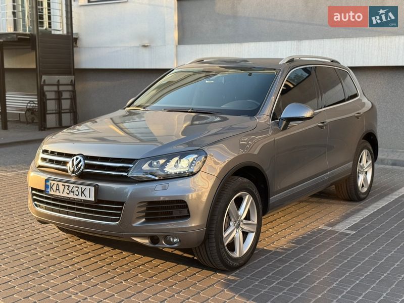 Внедорожник / Кроссовер Volkswagen Touareg 2011 в Белой Церкви