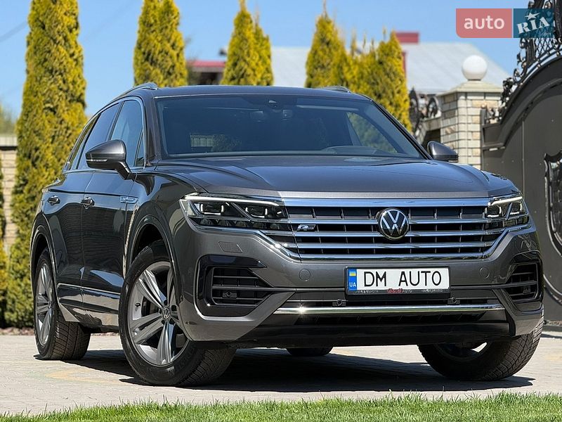 Внедорожник / Кроссовер Volkswagen Touareg 2019 в Тернополе