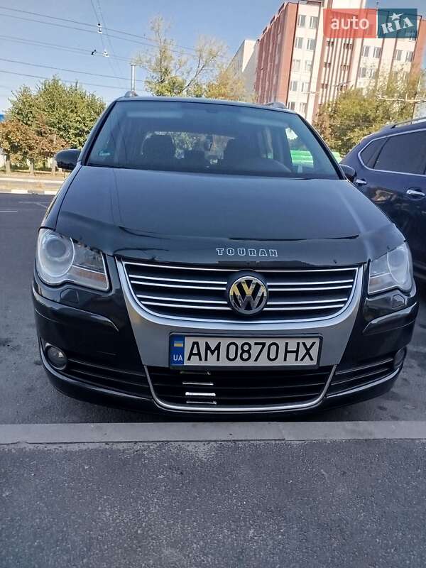Мінівен Volkswagen Touran 2007 в Житомирі