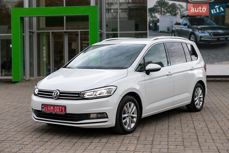 Микровэн Volkswagen Touran 2016 в Луцке