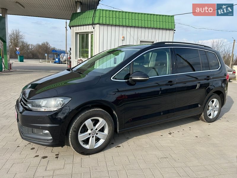 Микровэн Volkswagen Touran 2018 в Дунаевцах