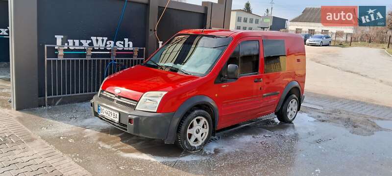 Минивэн Ford Tourneo Connect 2004 в Шумске
