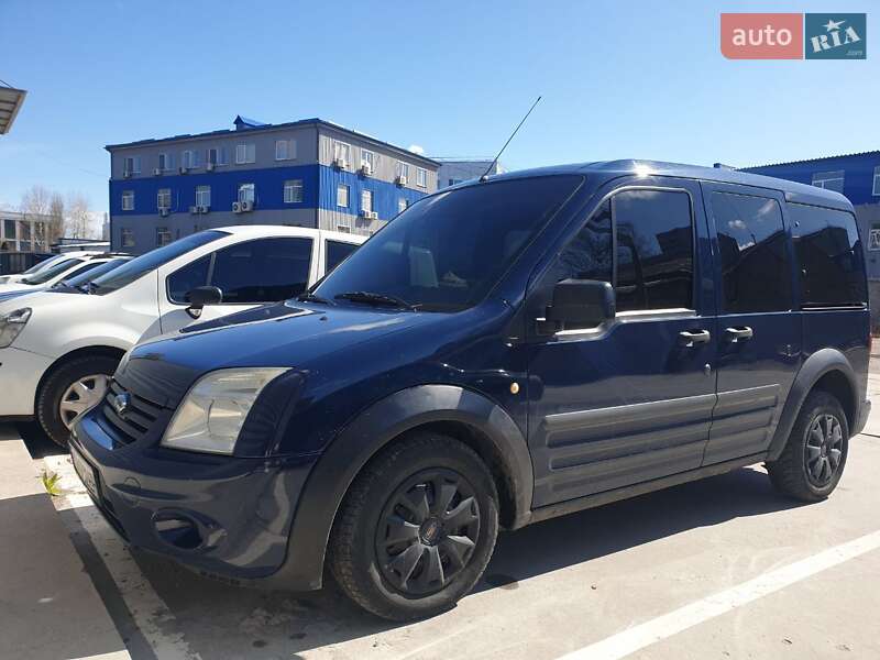 Минивэн Ford Tourneo Connect 2013 в Киеве