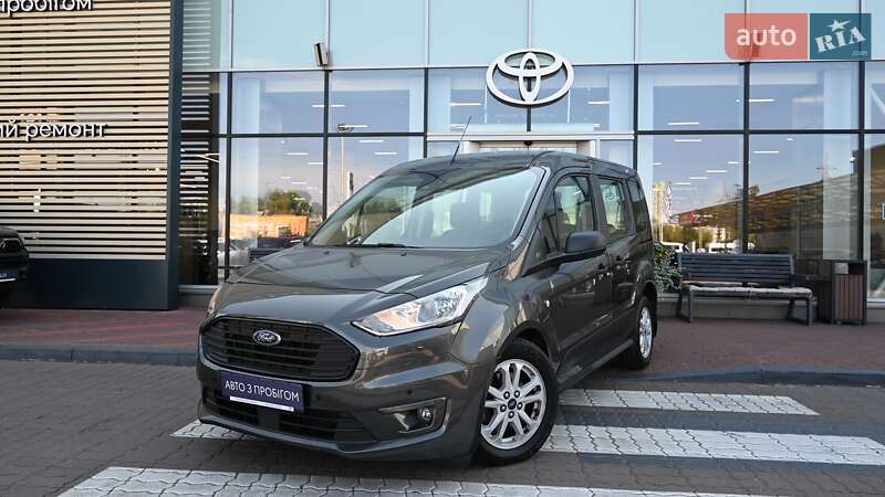 Минивэн Ford Tourneo Connect 2019 в Киеве Минивэн Ford Tourneo Connect 2019 в Киеве
