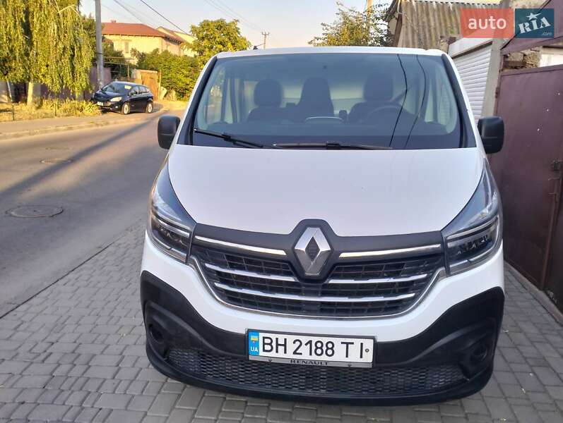 Грузопассажирский фургон Renault Trafic 2019 в Одессе