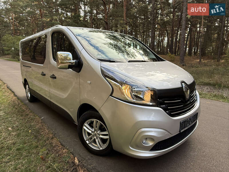 Минивэн Renault Trafic 2016 в Киеве Минивэн Renault Trafic 2016 в Киеве