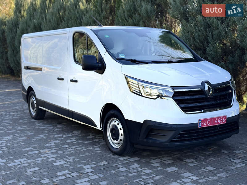 Грузовой фургон Renault Trafic 2023 в Самборе Грузовой фургон Renault Trafic 2023 в Самборе