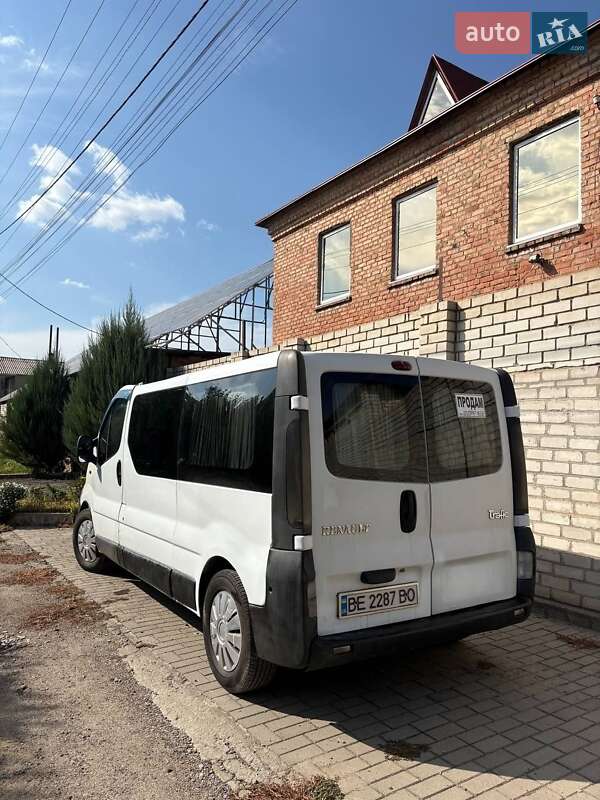 Минивэн Renault Trafic 2005 в Александрие