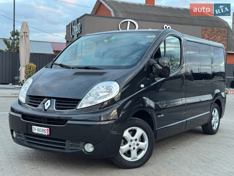Минивэн Renault Trafic 2012 в Луцке