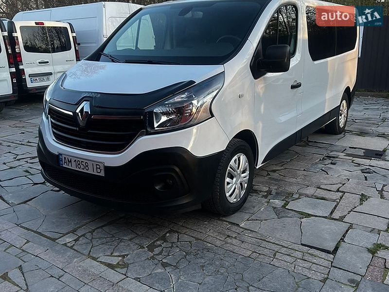 Минивэн Renault Trafic 2021 в Коростене