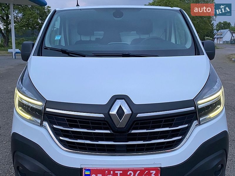 Грузовой фургон Renault Trafic 2021 в Вижнице