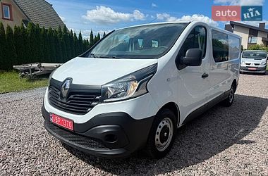 Вантажопасажирський фургон Renault Trafic 2016 в Луцьку