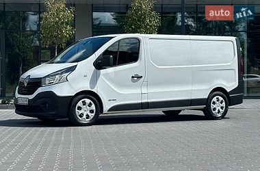 Вантажний фургон Renault Trafic 2017 в Ужгороді Вантажний фургон Renault Trafic 2017 в Ужгороді