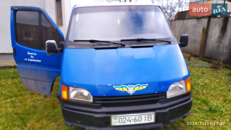 Микроавтобус Ford Transit 1991 в Городенке
