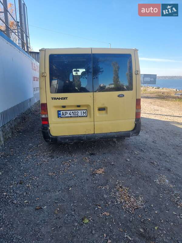 Грузовой фургон Ford Transit 2002 в Одессе