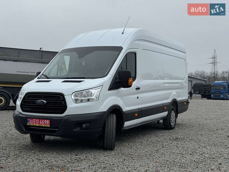 Вантажний фургон Ford Transit 2019 в Умані