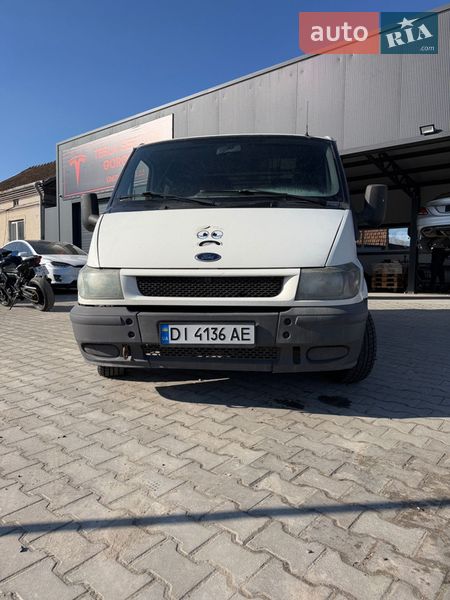 Грузовой фургон Ford Transit 2002 в Городке