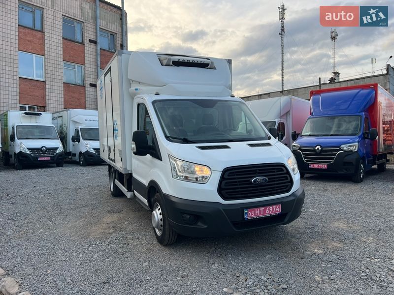 Другие грузовики Ford Transit 2015 в Ровно