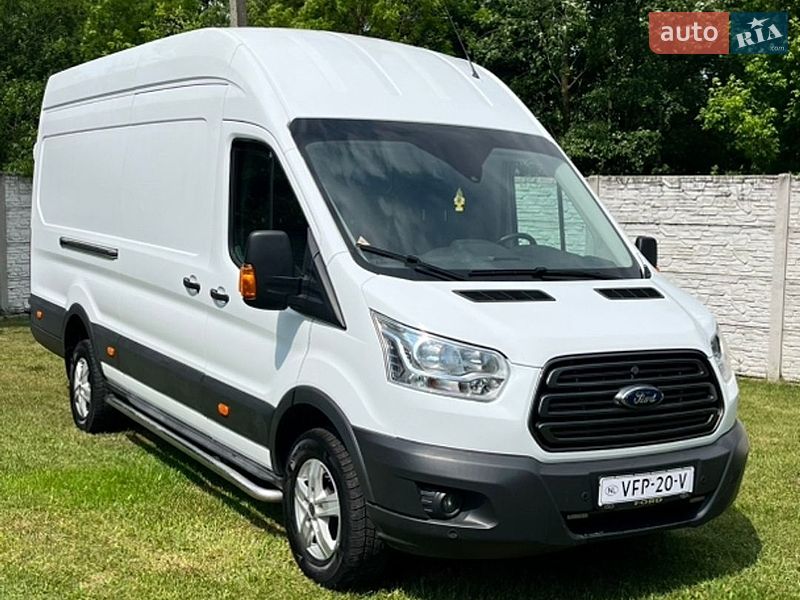 Грузовой фургон Ford Transit 2018 в Радивилове