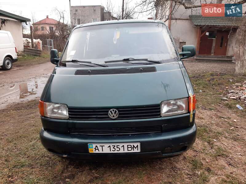 Минивэн Volkswagen Transporter 1999 в Тысменице