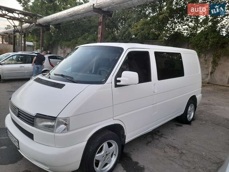 Минивэн Volkswagen Transporter 1998 в Виннице