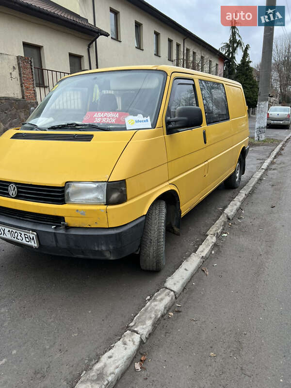 Минивэн Volkswagen Transporter 1996 в Каменец-Подольском