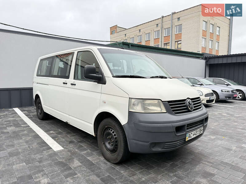 Минивэн Volkswagen Transporter 2008 в Ровно