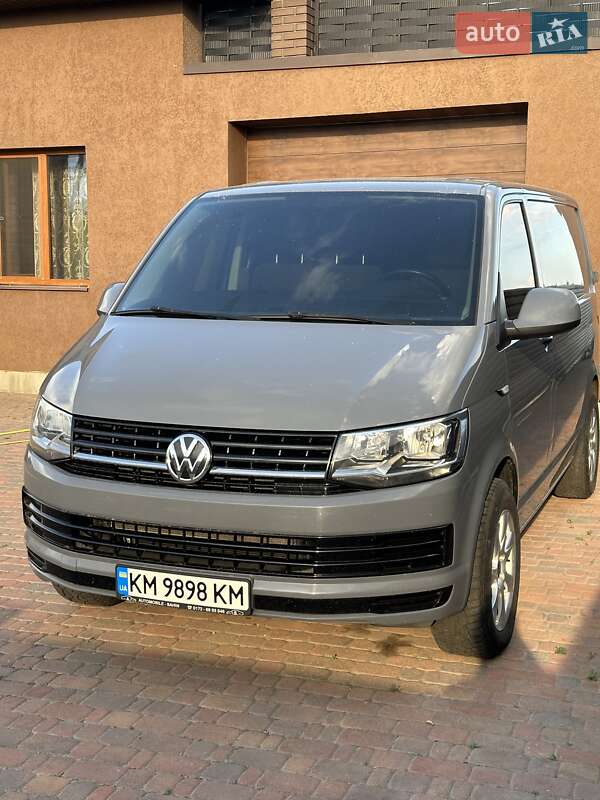Минивэн Volkswagen Transporter 2016 в Житомире