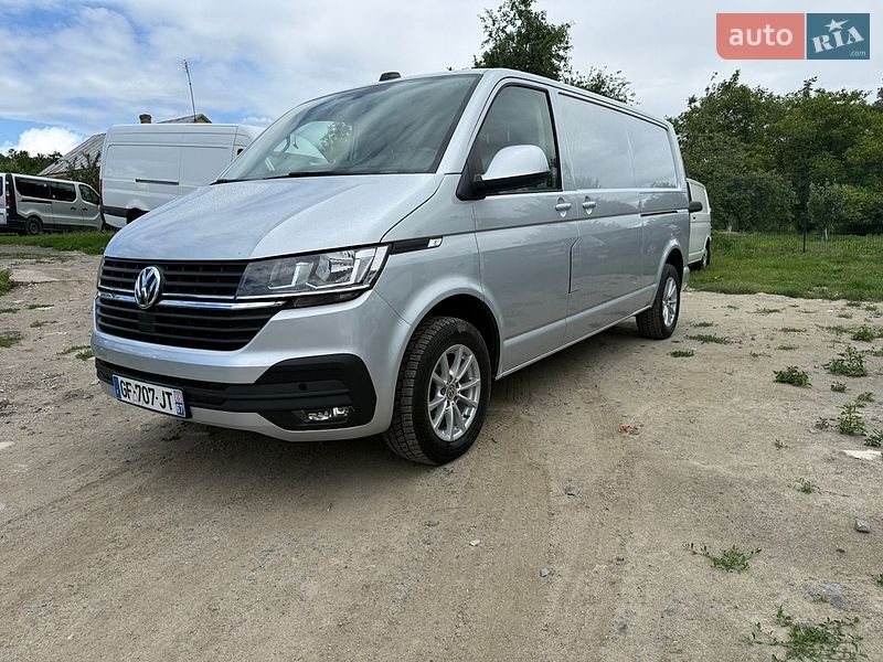 Грузовой фургон Volkswagen Transporter 2022 в Дубно