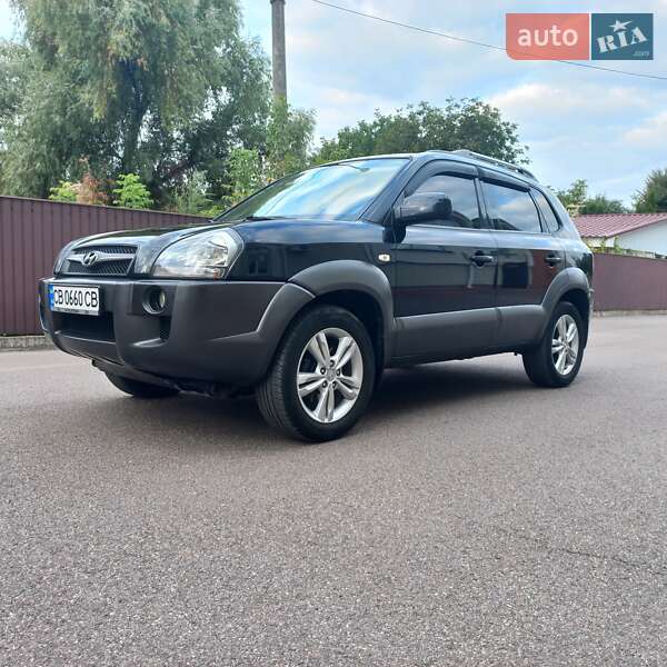 Внедорожник / Кроссовер Hyundai Tucson 2008 в Козельце Внедорожник / Кроссовер Hyundai Tucson 2008 в Козельце