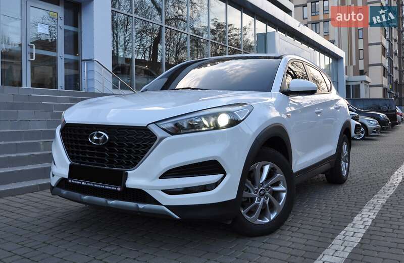 Внедорожник / Кроссовер Hyundai Tucson 2016 в Одессе