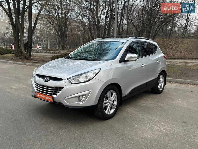 Внедорожник / Кроссовер Hyundai Tucson 2012 в Черкассах