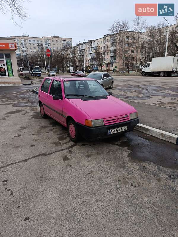 Хэтчбек Fiat Uno 1992 в Черноморске
