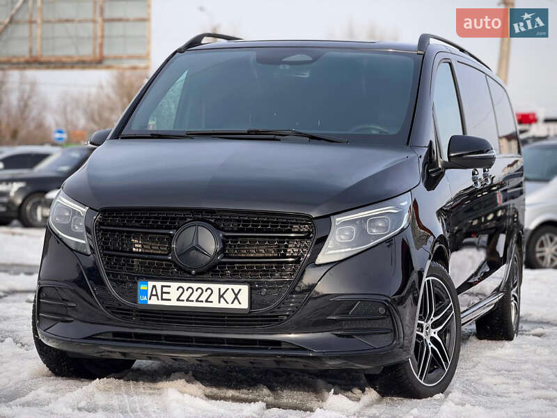 Минивэн Mercedes-Benz V-Class 2024 в Киеве Минивэн Mercedes-Benz V-Class 2024 в Киеве