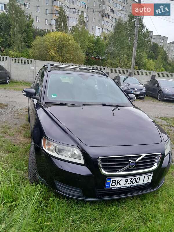Универсал Volvo V50 2008 в Ровно Универсал Volvo V50 2008 в Ровно
