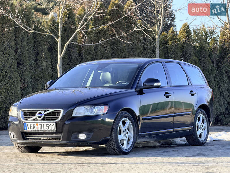 Универсал Volvo V50 2012 в Львове