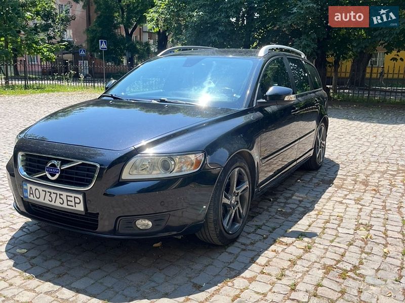 Універсал Volvo V50 2011 в Ужгороді Універсал Volvo V50 2011 в Ужгороді