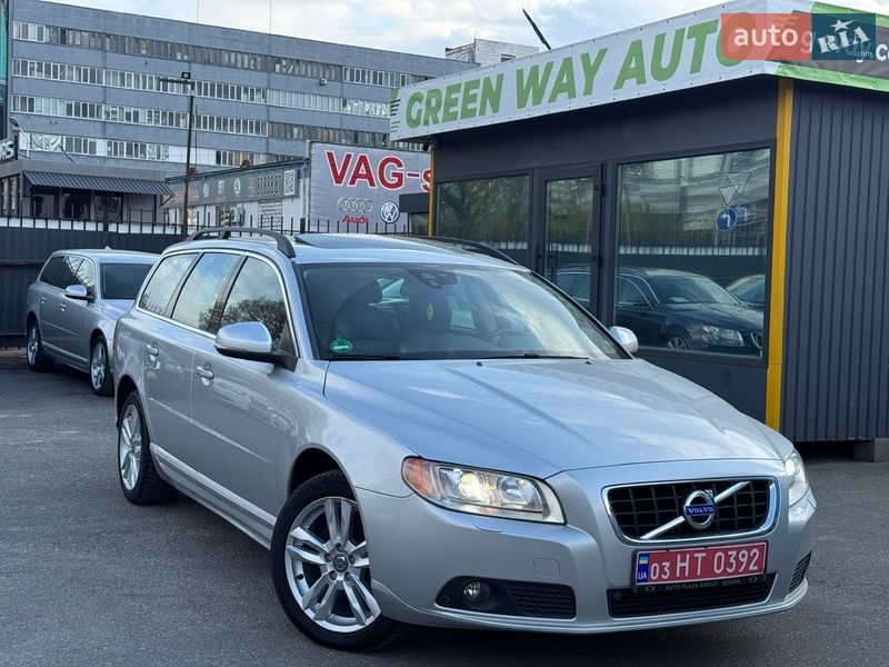 Универсал Volvo V70 2013 в Киеве