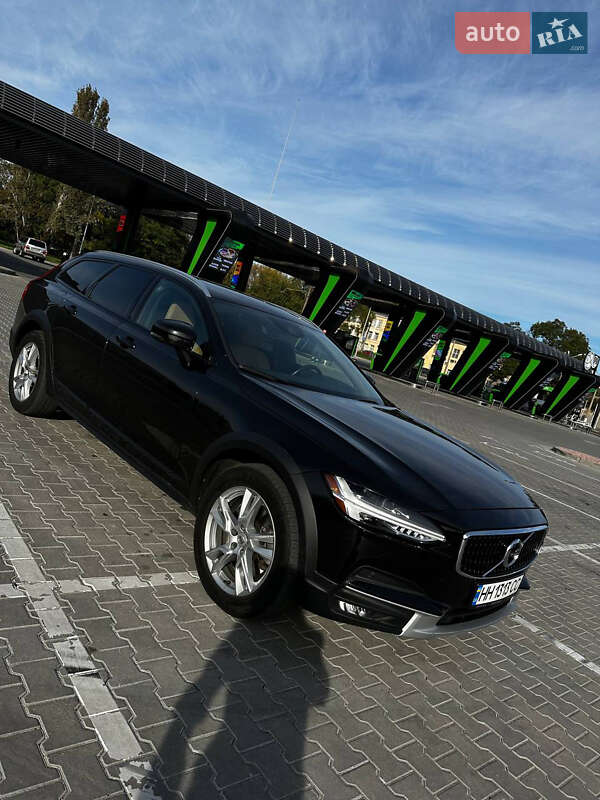 Універсал Volvo V90 Cross Country 2017 в Одесі